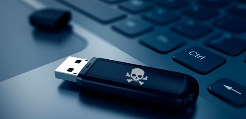 The risks of using USB sticks: What you need to know